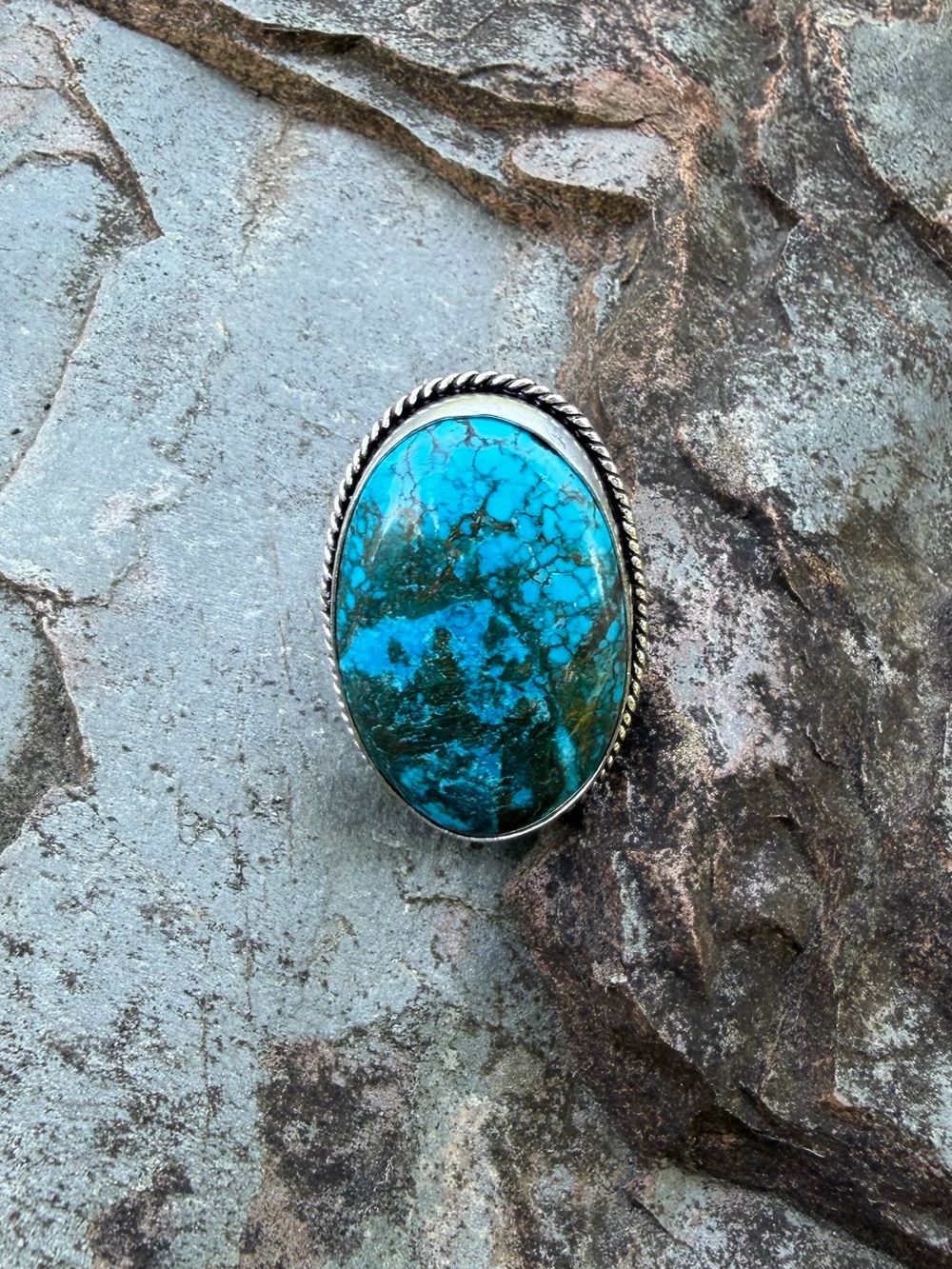 Vintage Chrysocolla Turquoise Colored Oval Silver Statement Ring - Picture 9 of 15